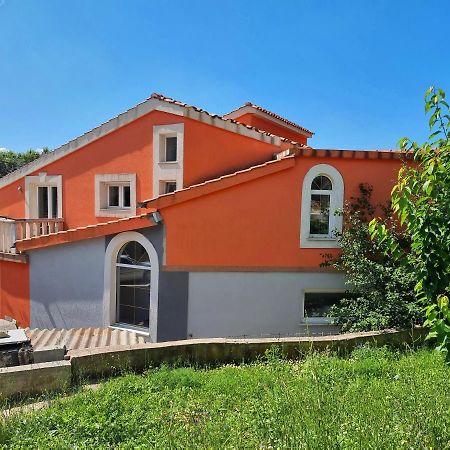 Guest House Klara Solin Bagian luar foto